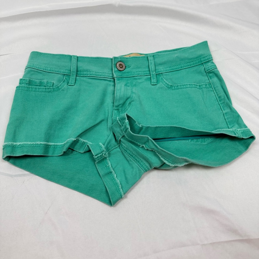 Hollister Low Rise Teal Denim Shorts Size 25 Y2K - Picture 2 of 7